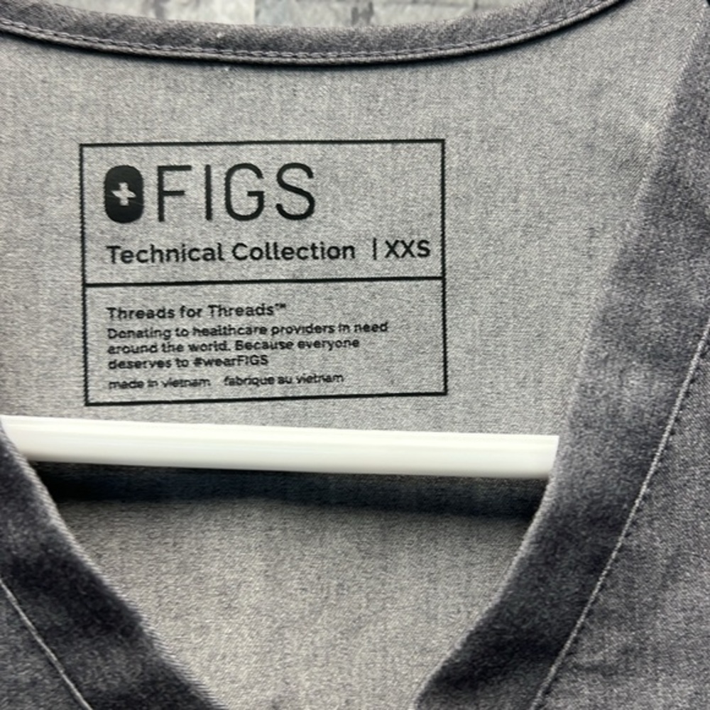FIGS - Picture 4 of 8
